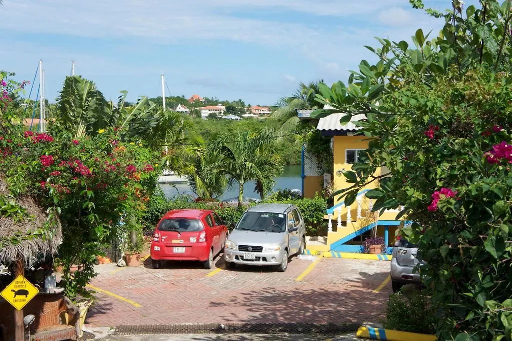 Limestone Holiday Resort Willemstad Hotel