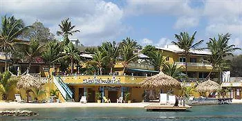 Limestone Holiday Resort Willemstad Hotel